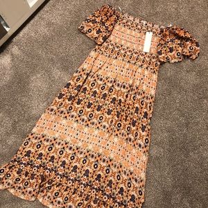 NWT Vici Off-Shoulder Dress